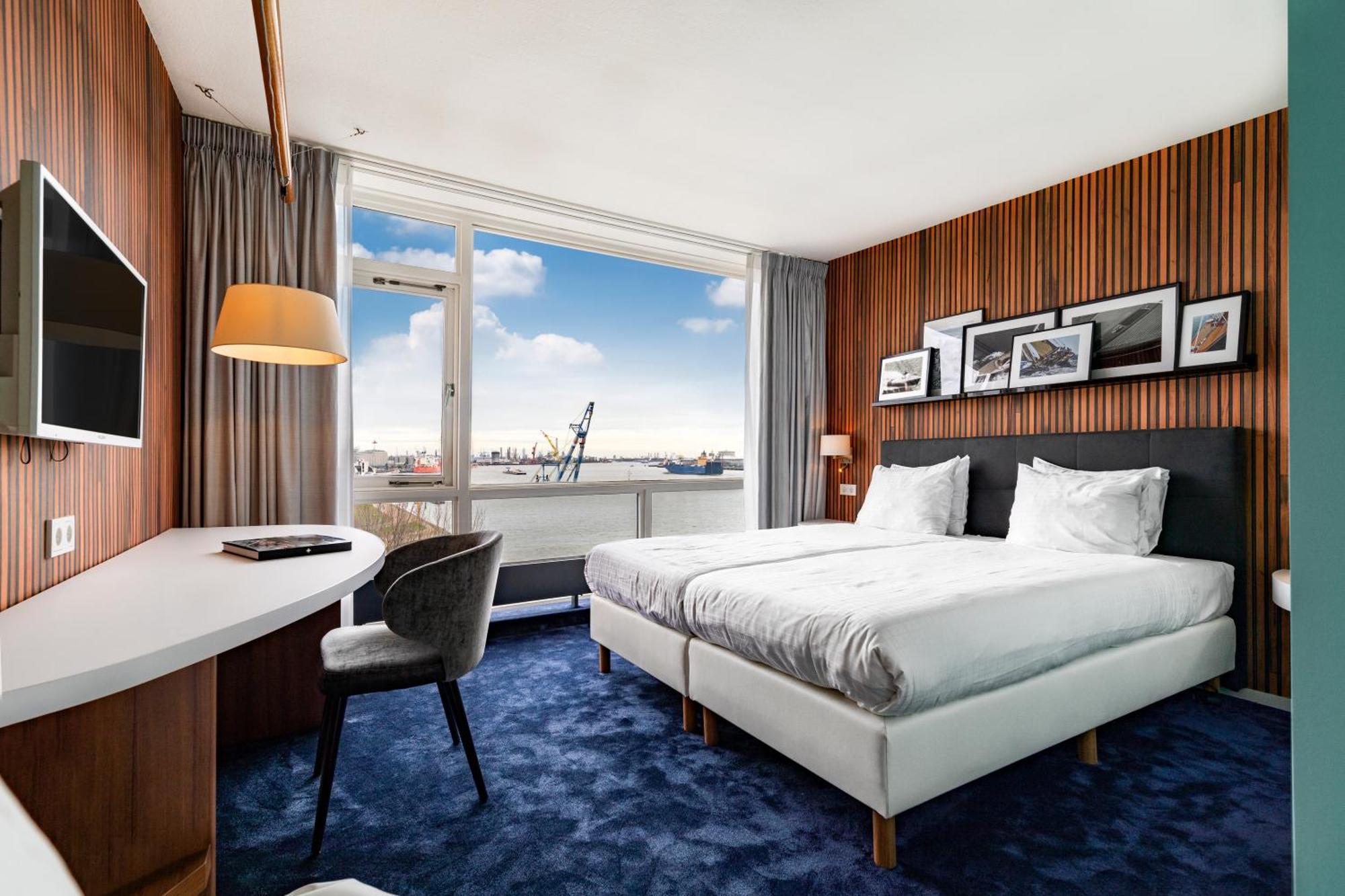 Delta Hotel Влардінґен Екстер'єр фото