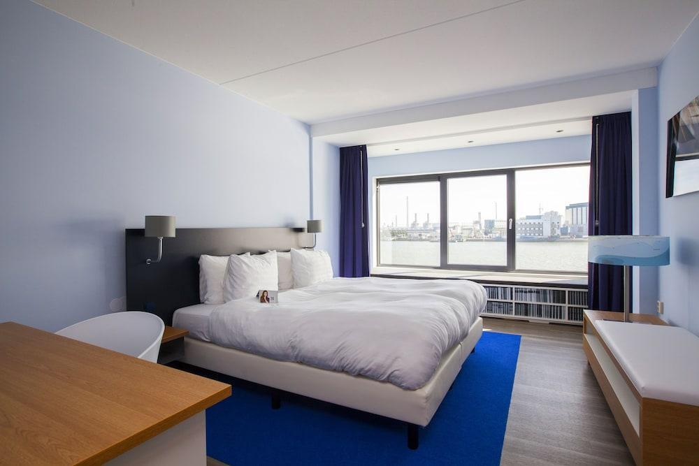 Delta Hotel Влардінґен Екстер'єр фото